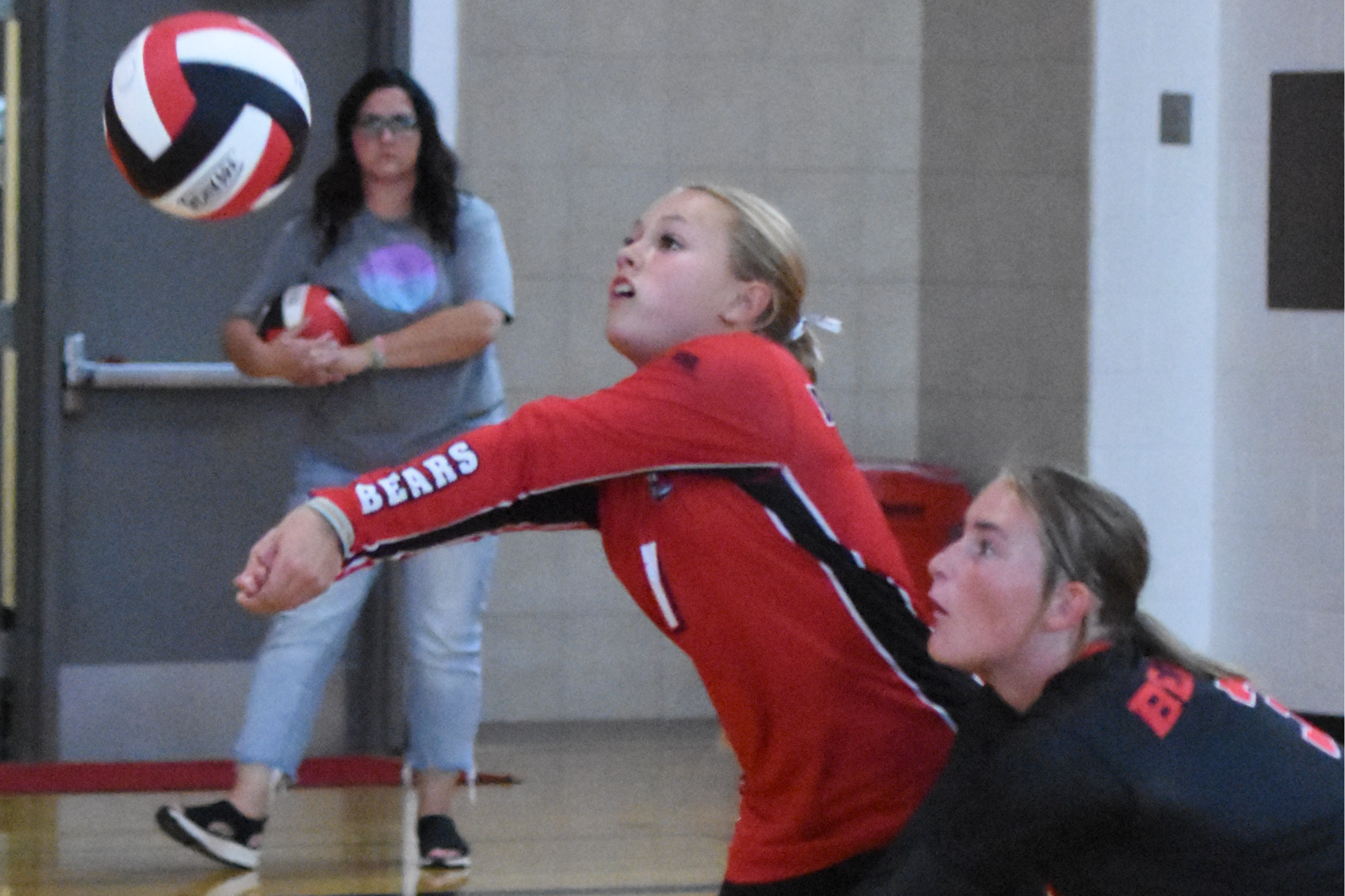 Freshmen Volleyball photo