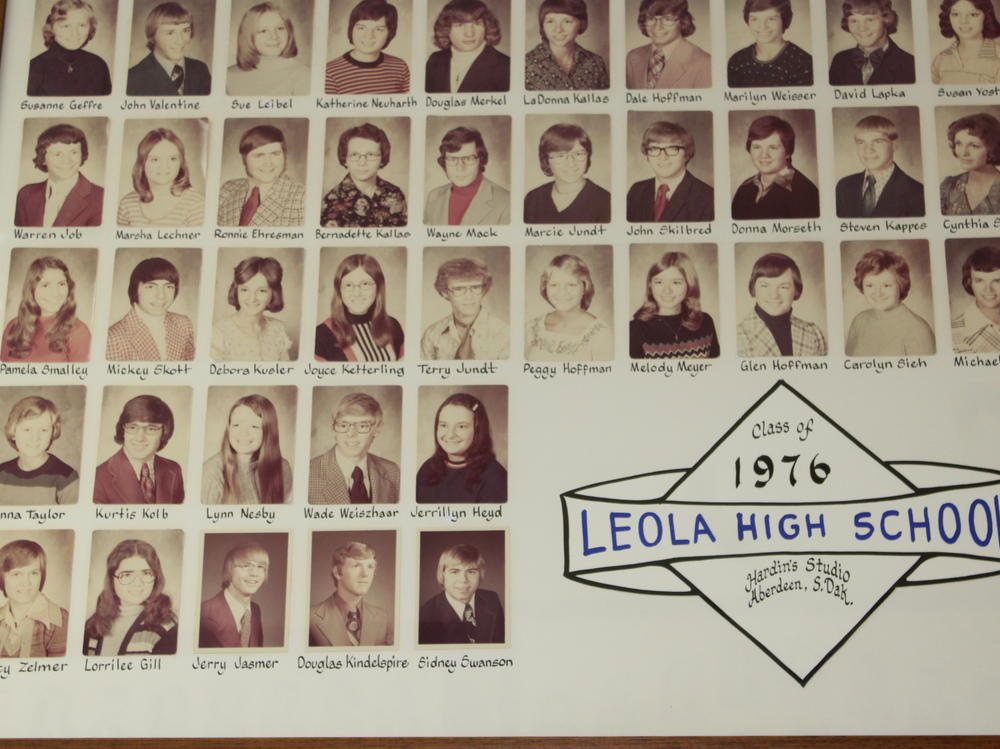 alumni 1976