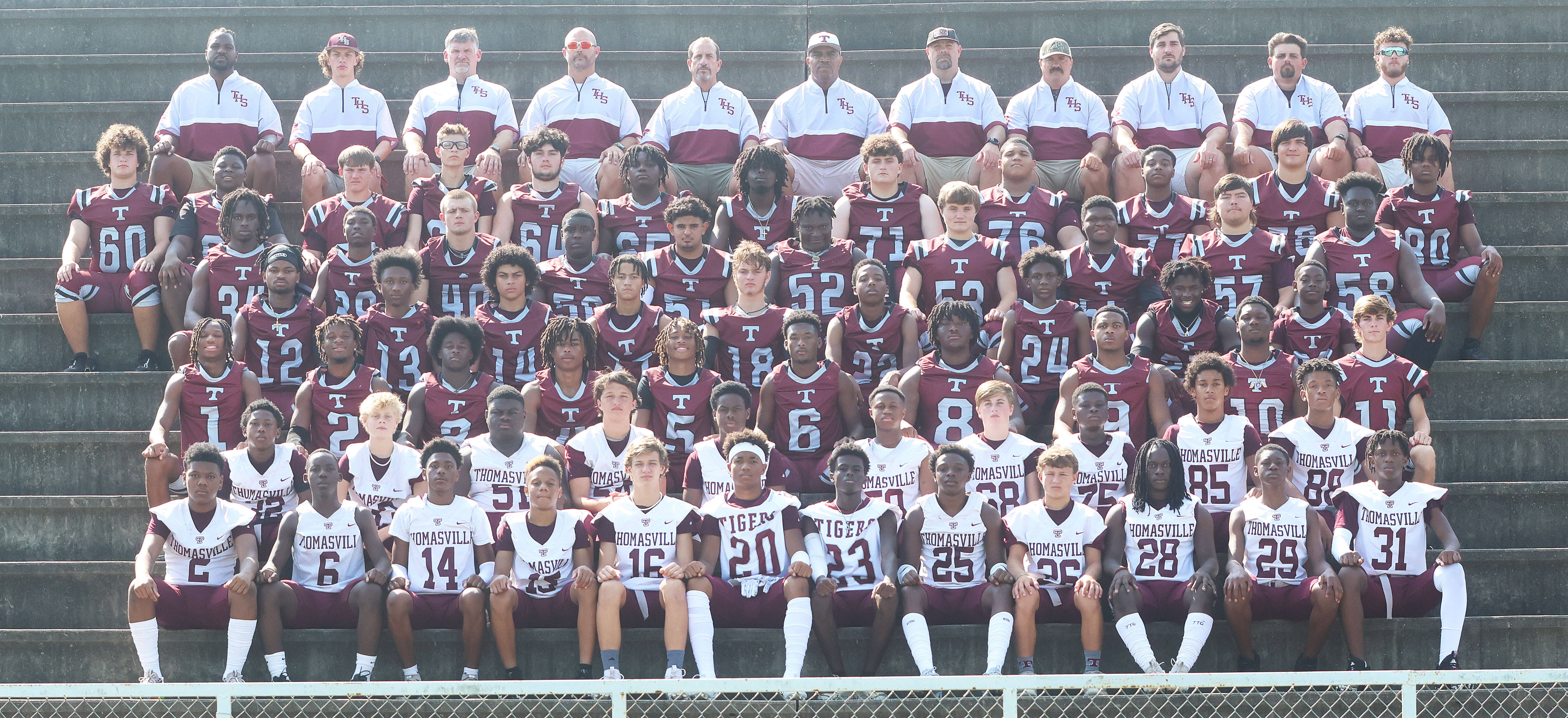 THS varsity football team 2024