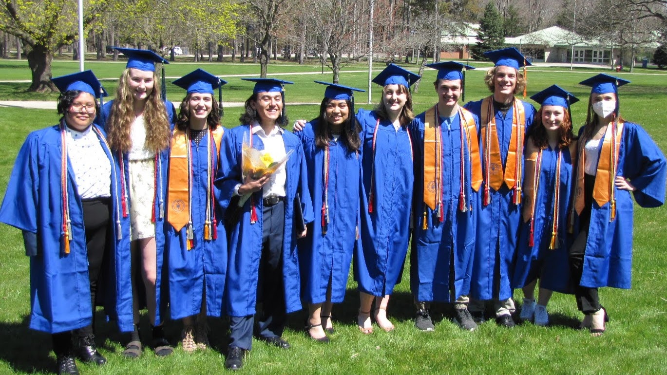 college graduation group photo