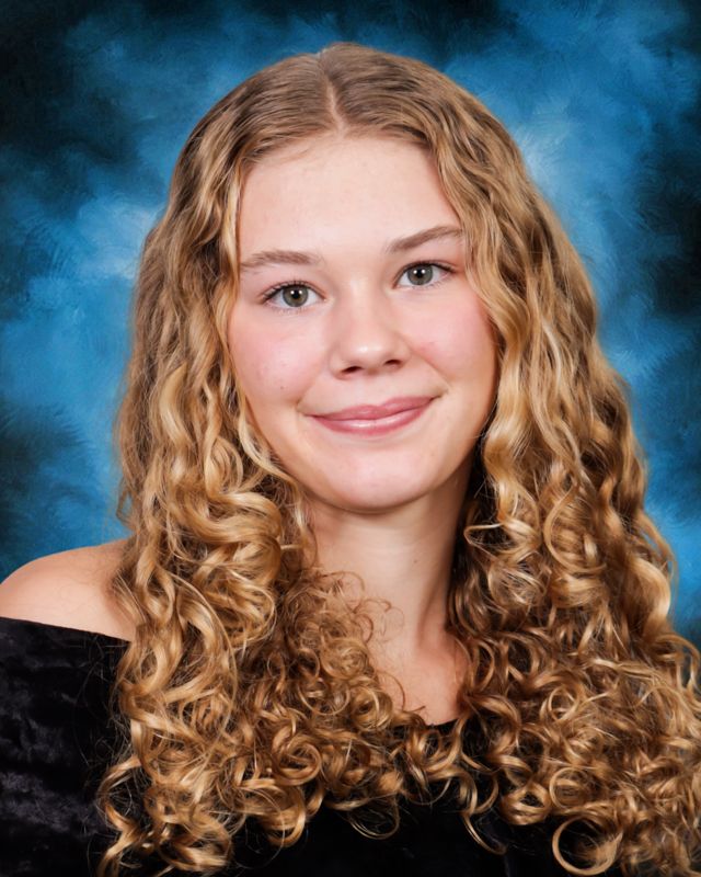 Madelyn Bussom - Sports