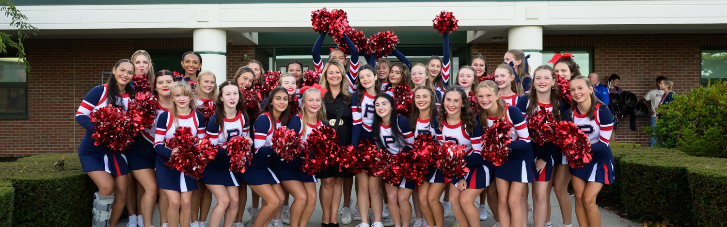 Cheerleaders and Liz