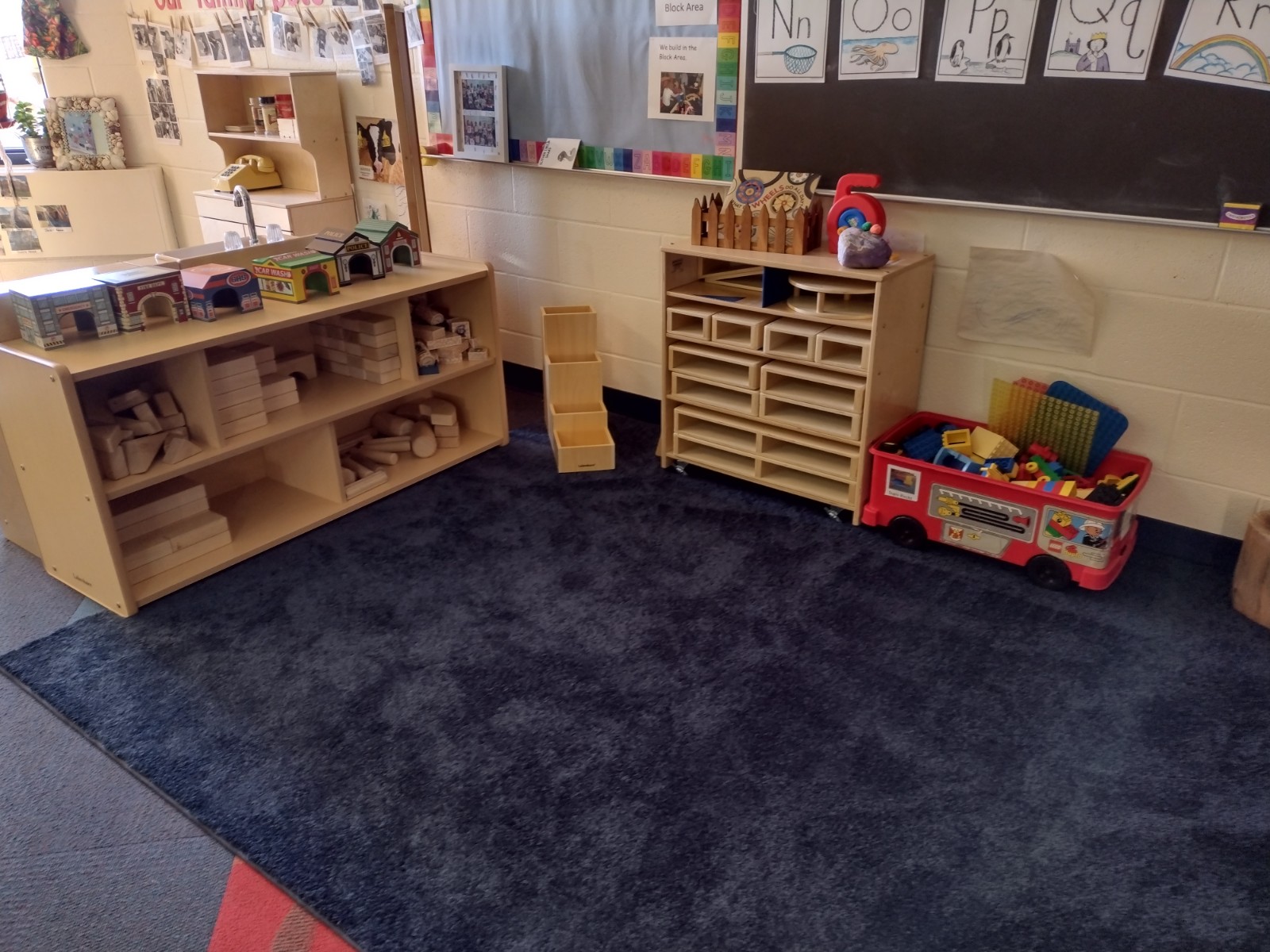 block area of classroom