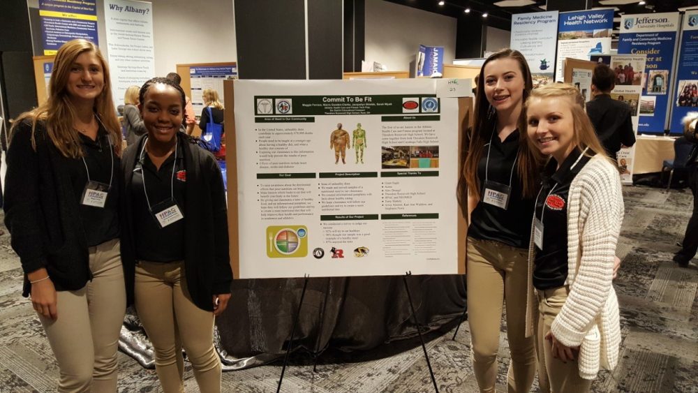 Four current AHCF seniors presented their NEOMED HPAC research poster project at the Family Medicine Educational Consortium (FMEC) conference in Cleveland.