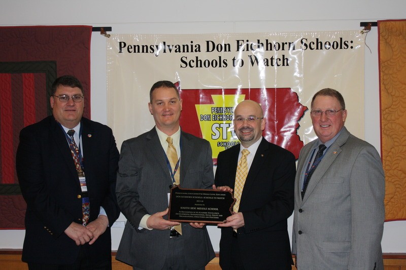 schools to watch ceremony photo