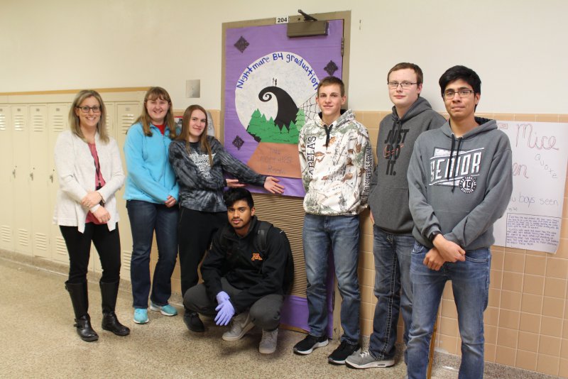 Door Decorating and Advisory Groups