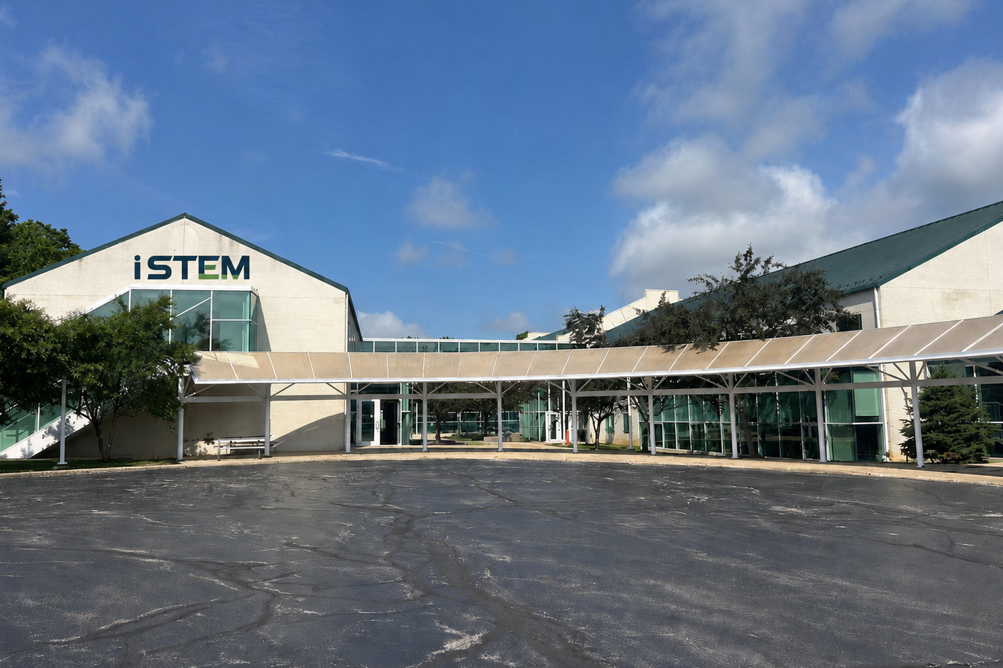 istem building