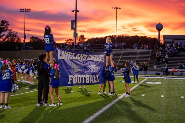 Lakeland cheerleaders