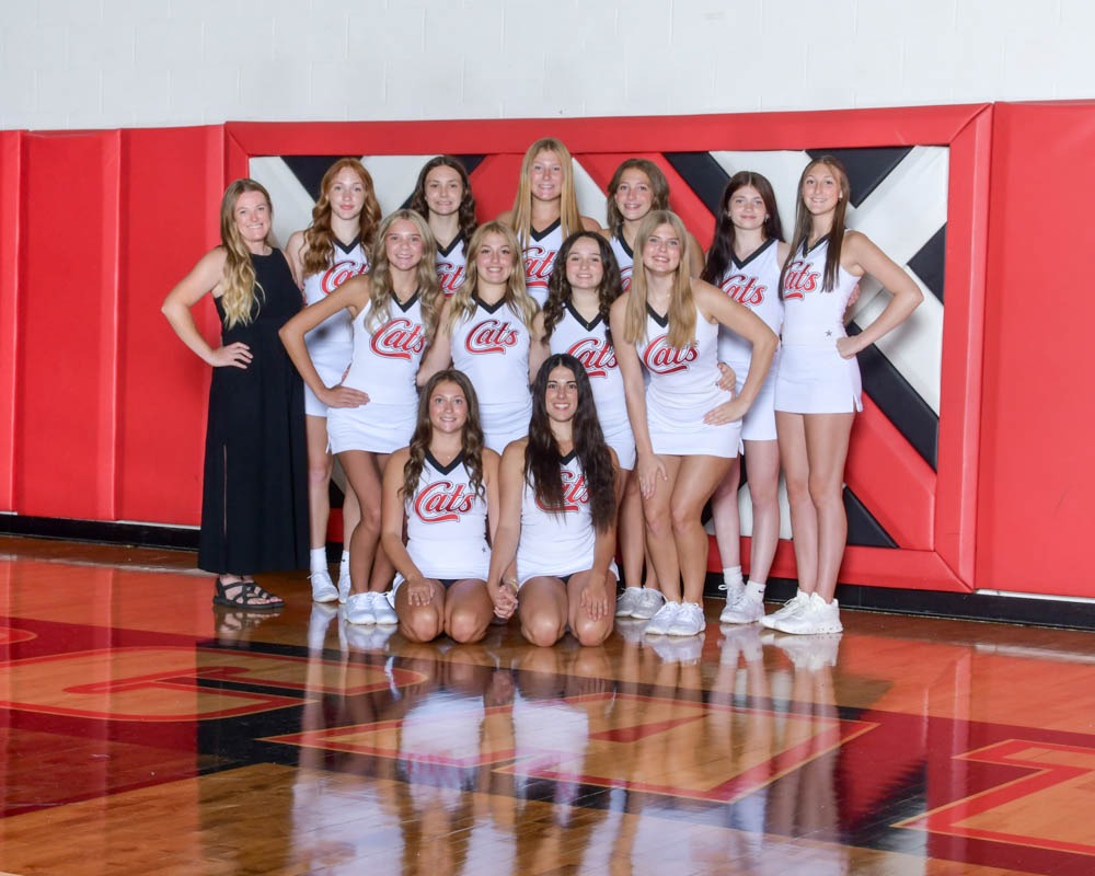 Cheerleaders 25-26