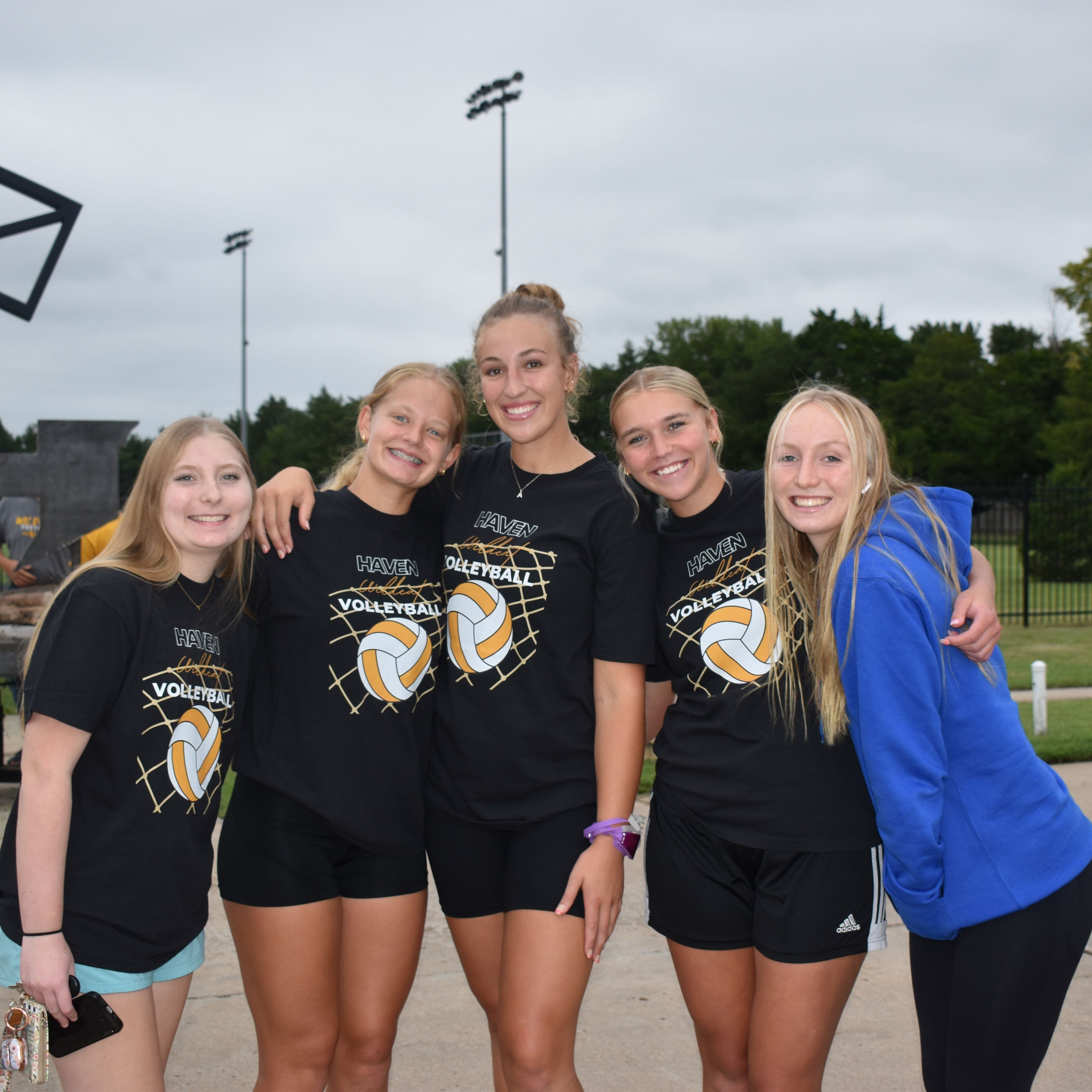 HHS Volleyball Girls