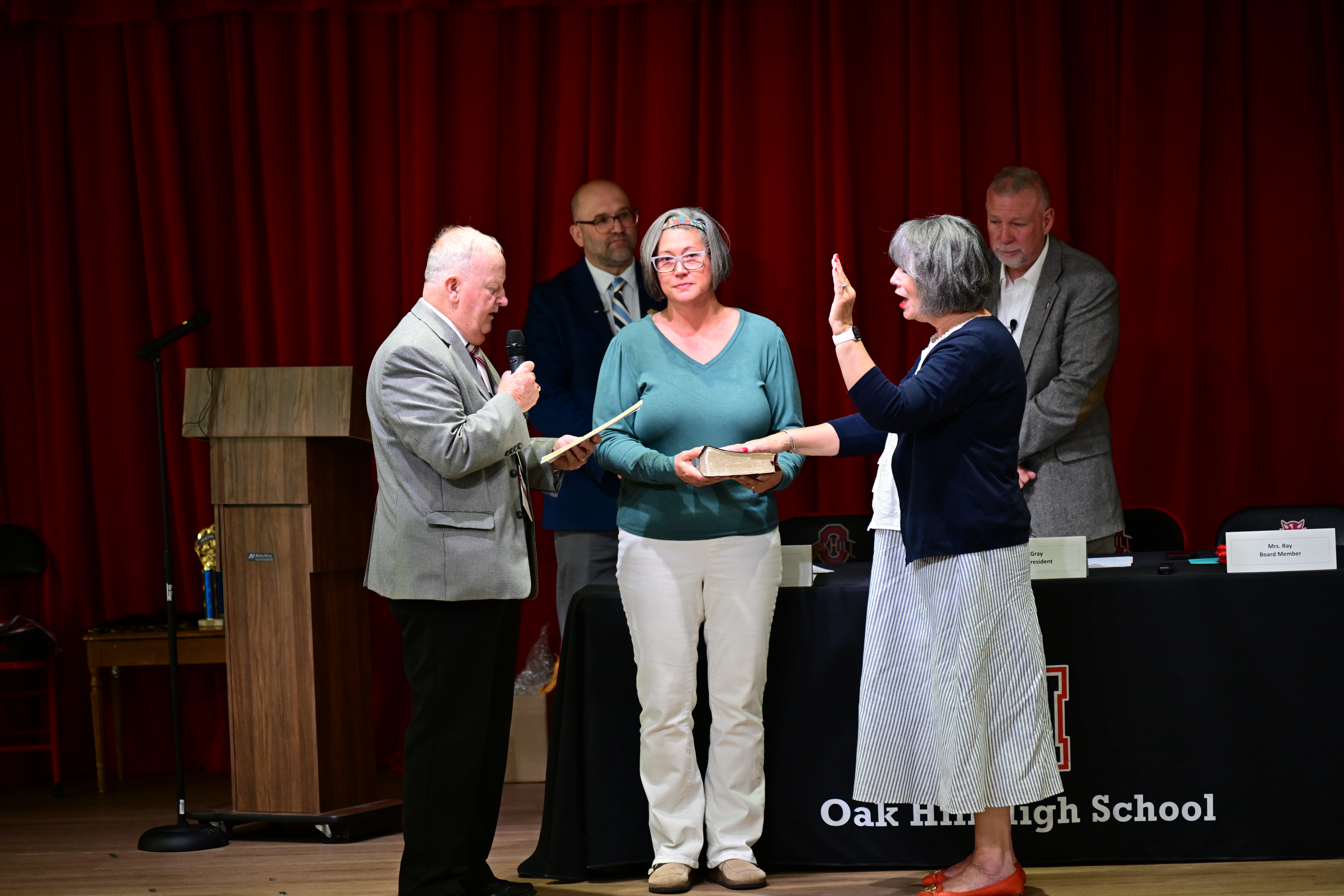 Mrs. Cynthia Ray sworn in by Mr. David Perry