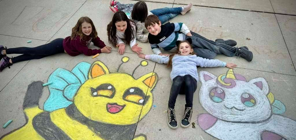 Students at Lakewood Elementary 