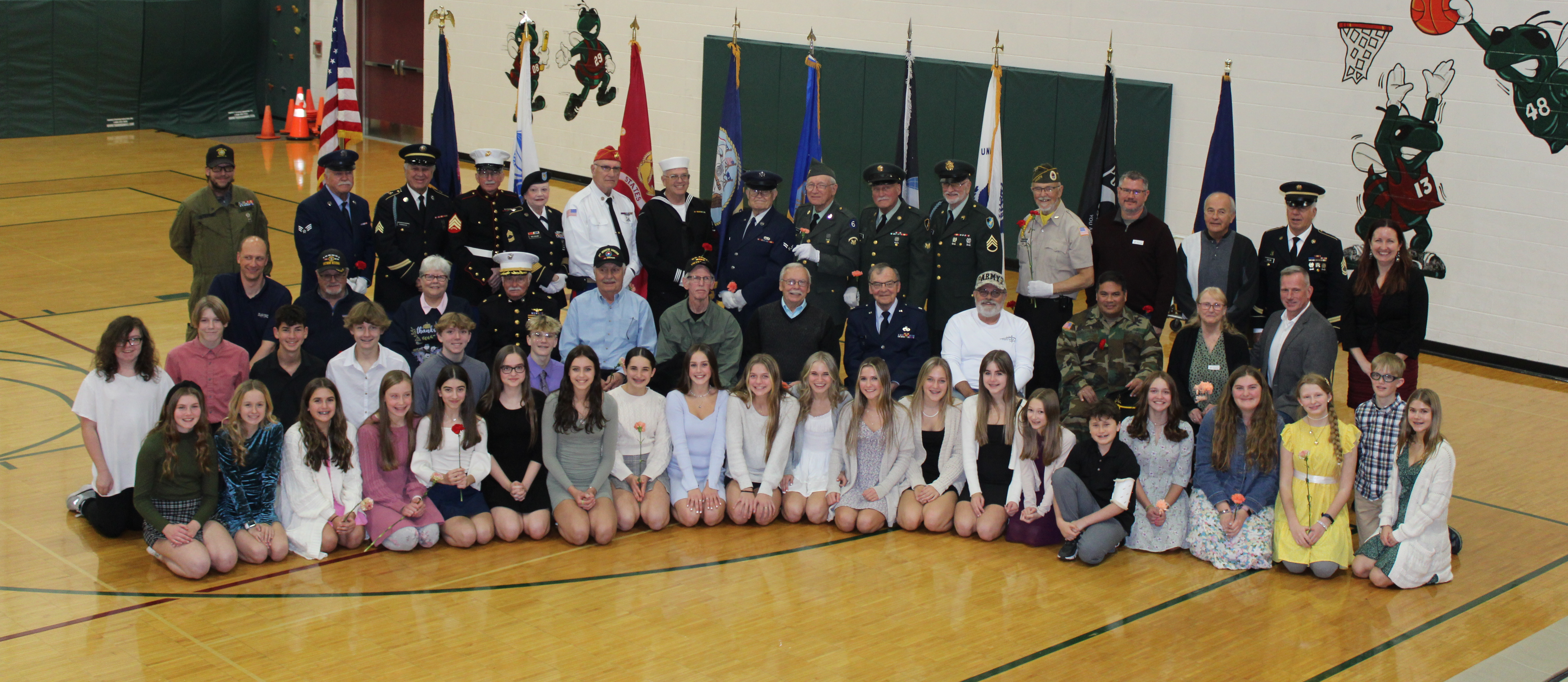 leadership students with veterans