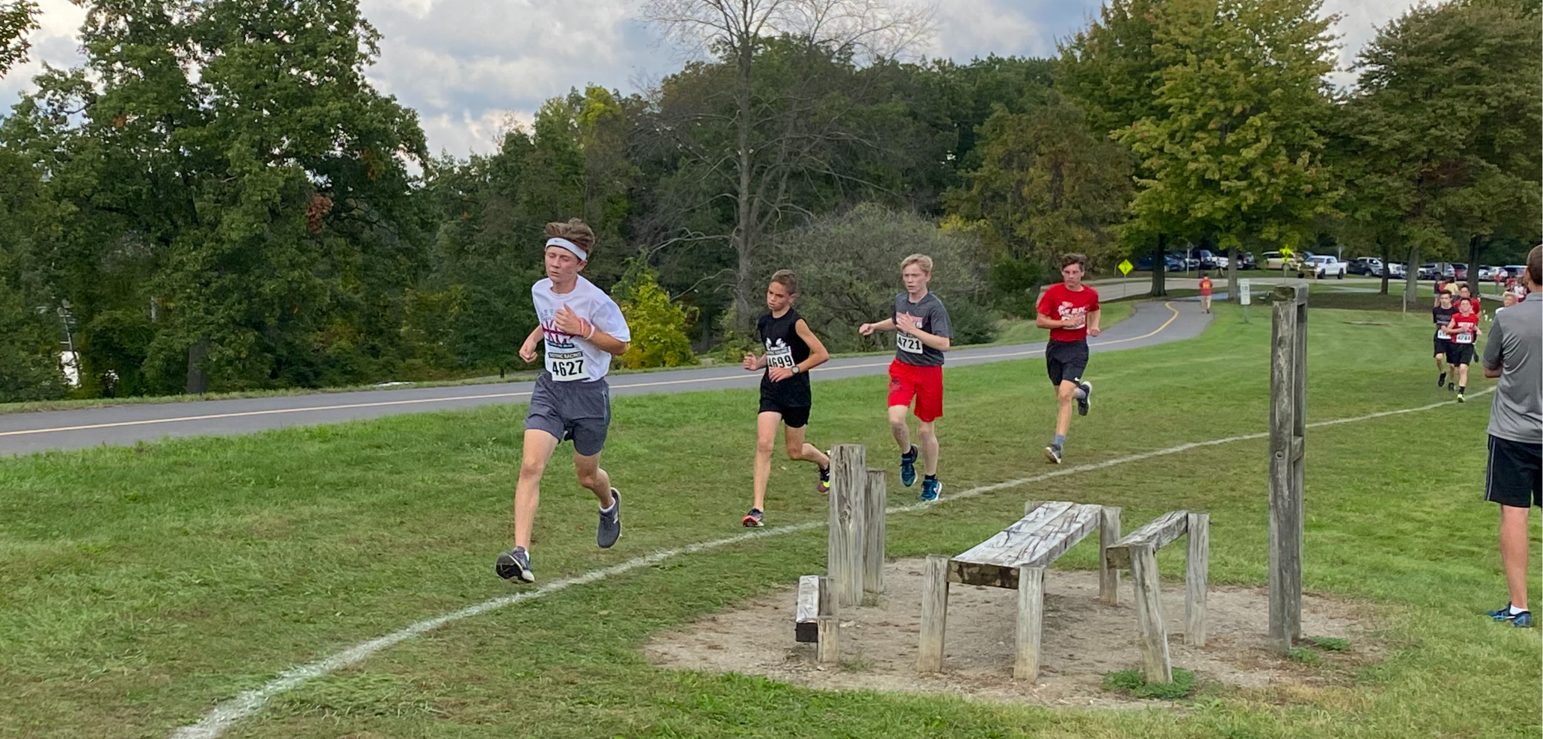Cross Country runners in race