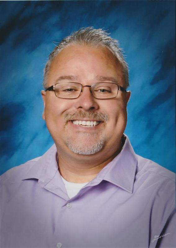 mr-thompson-totem-middle-school