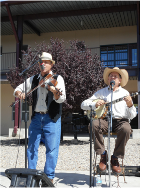 Thank you to the New Mexico Folk Music and Dance Society (FolkMADS) for a generous grant to bring the Fast Peso Stringband to ATC! Students enjoyed hearing and learning about authentic Old-Time music. 8/31/16