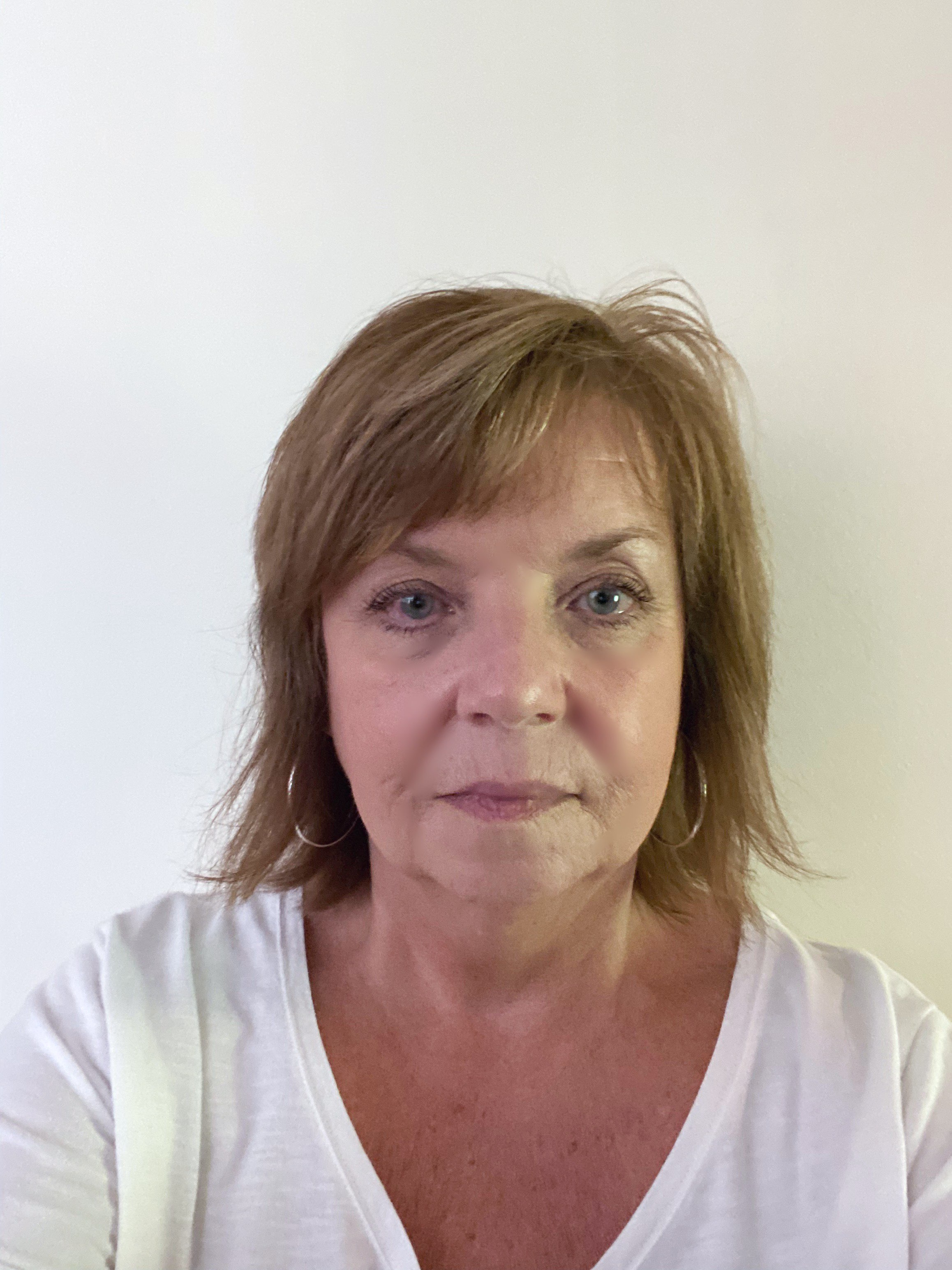 Mrs. Diane Saunders Email: sdsaunders@k12.wv.us