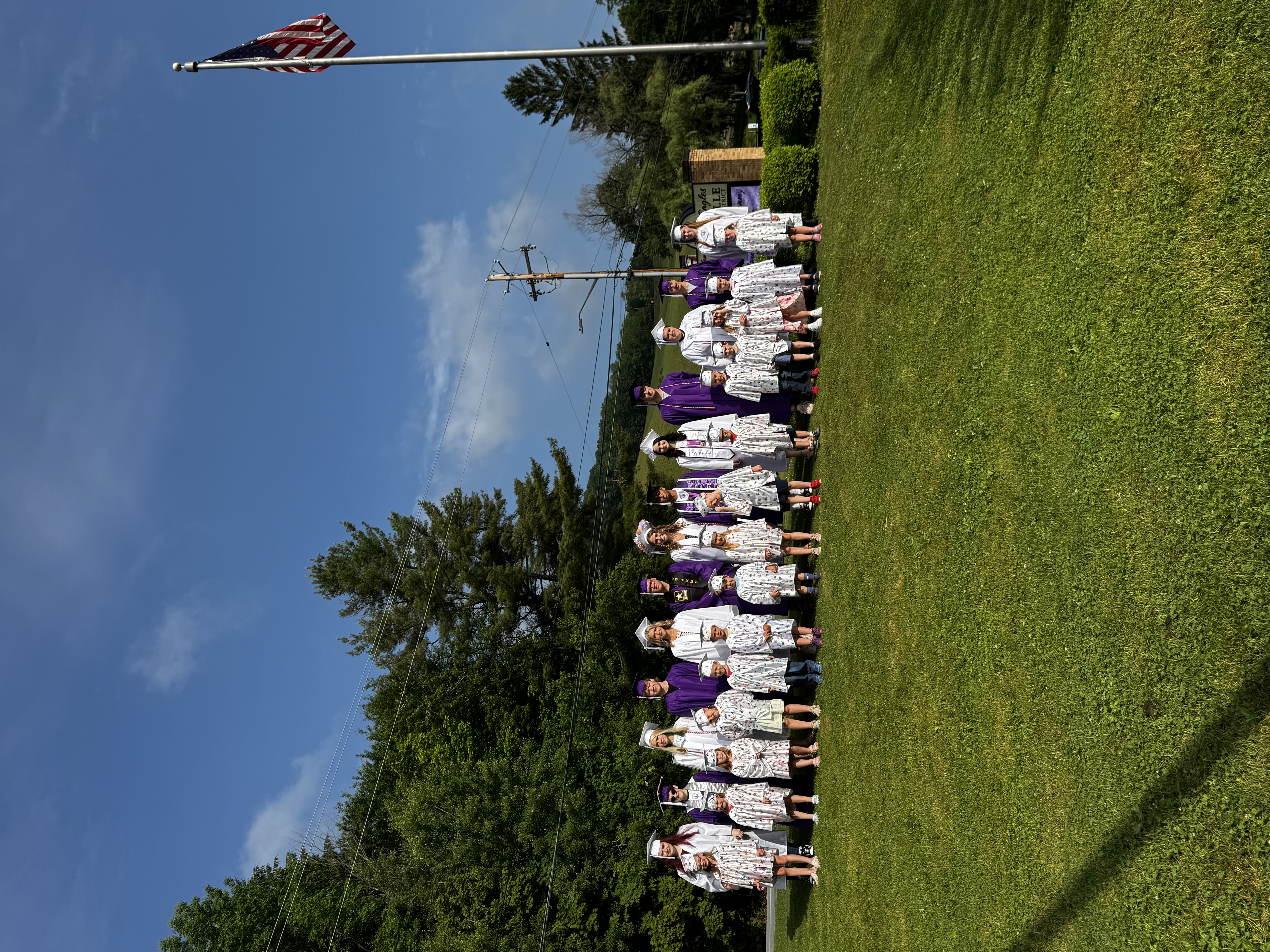 group of seniors and prek graduates