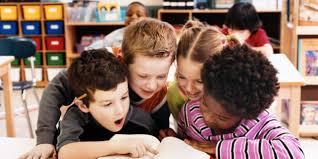 kids reading in group