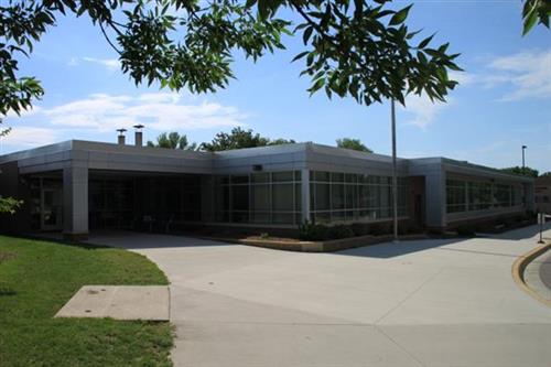 Lake Crystal-Wellcome Memorial Elementary School photo