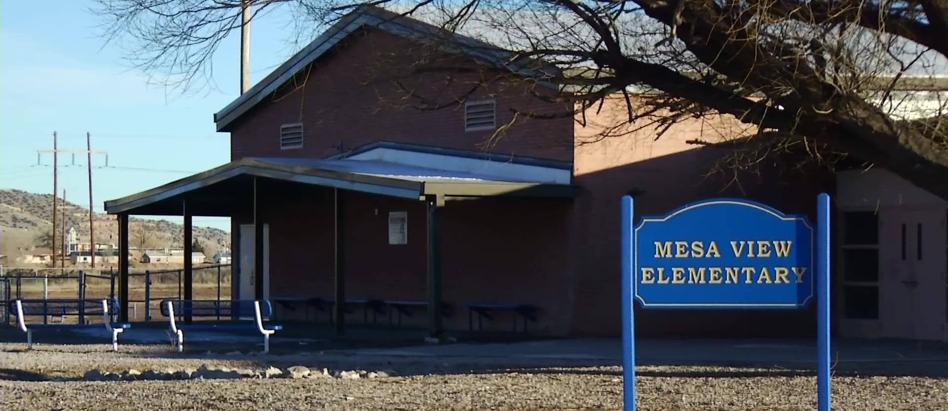 mesa view school building and sign