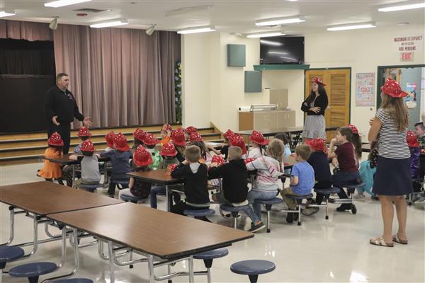 Primary Elementary School Holds “Fire Safety Day” photos