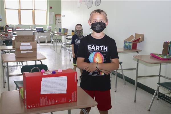 Third Grade Students Read Book, Make Dioramas