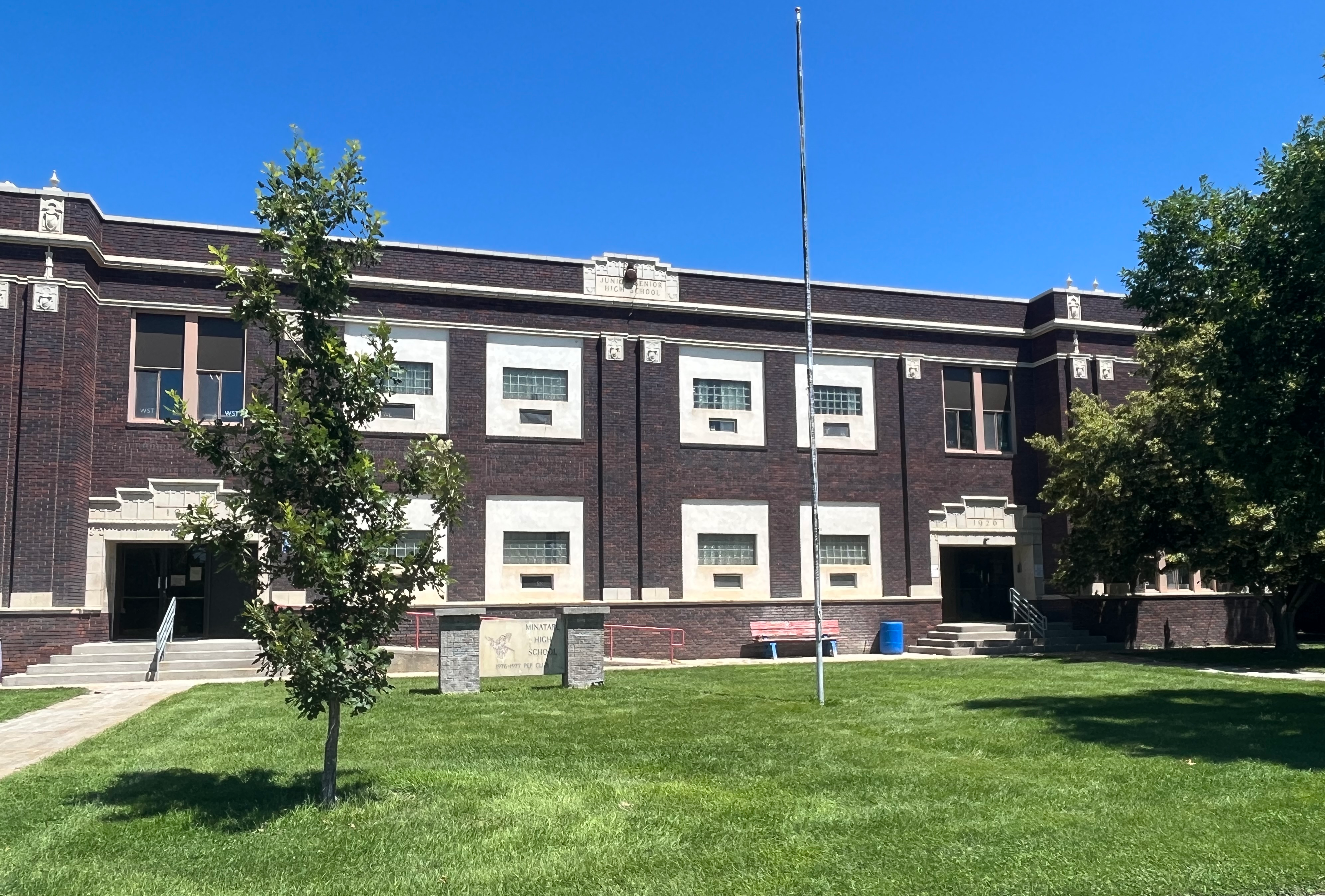 Minatare Public Schools