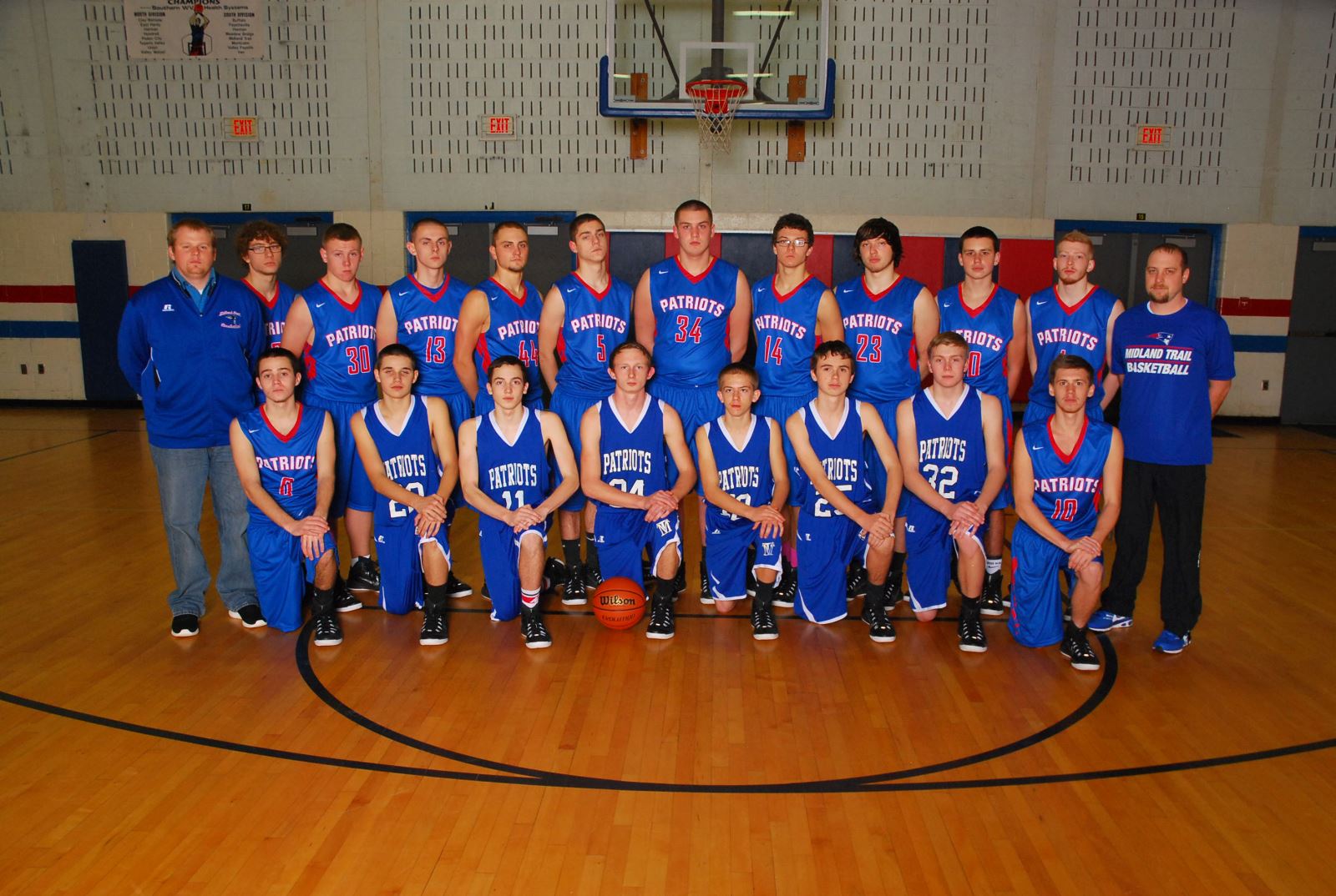 Boys Basketball team group photo