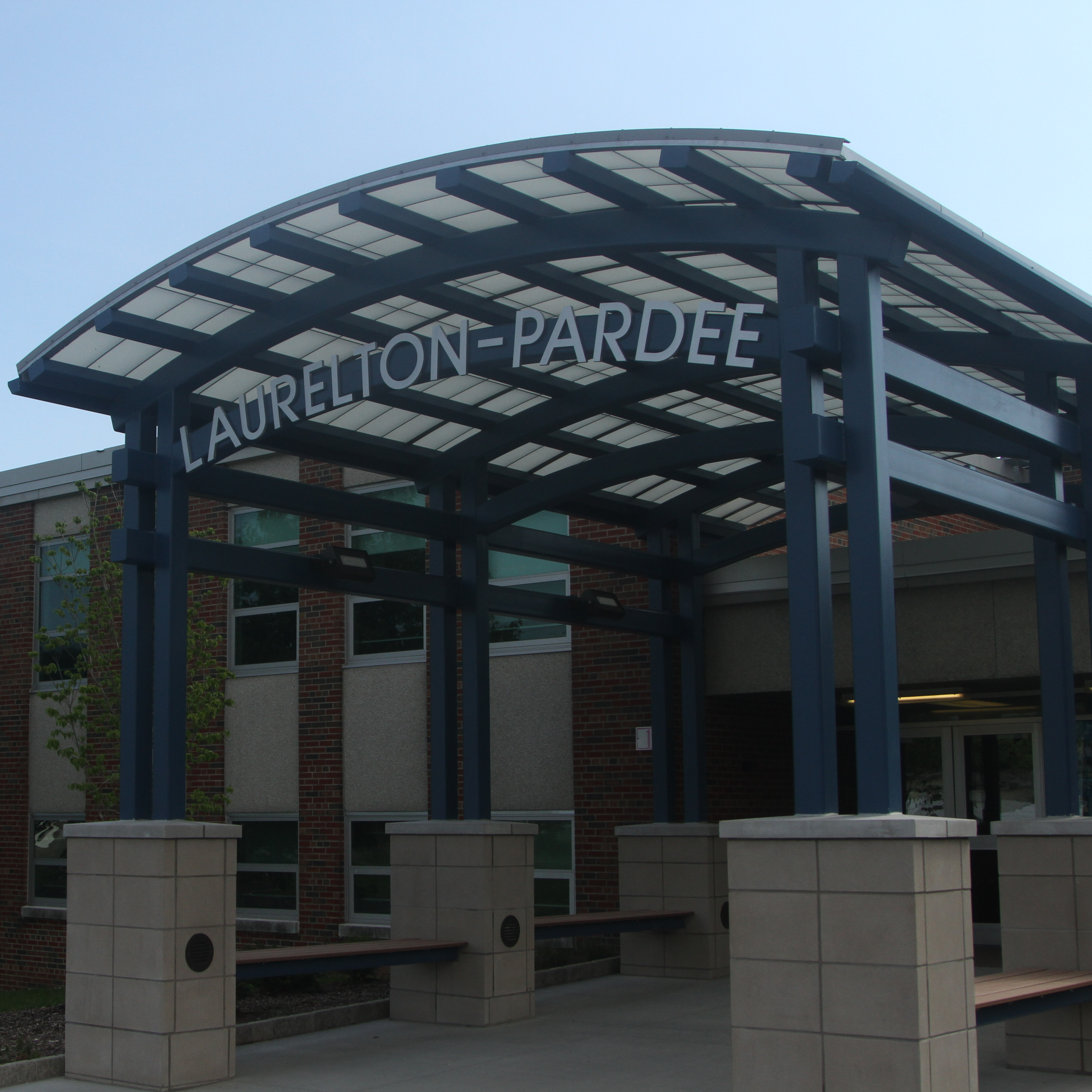 Laurelton-Pardee Intermediate School