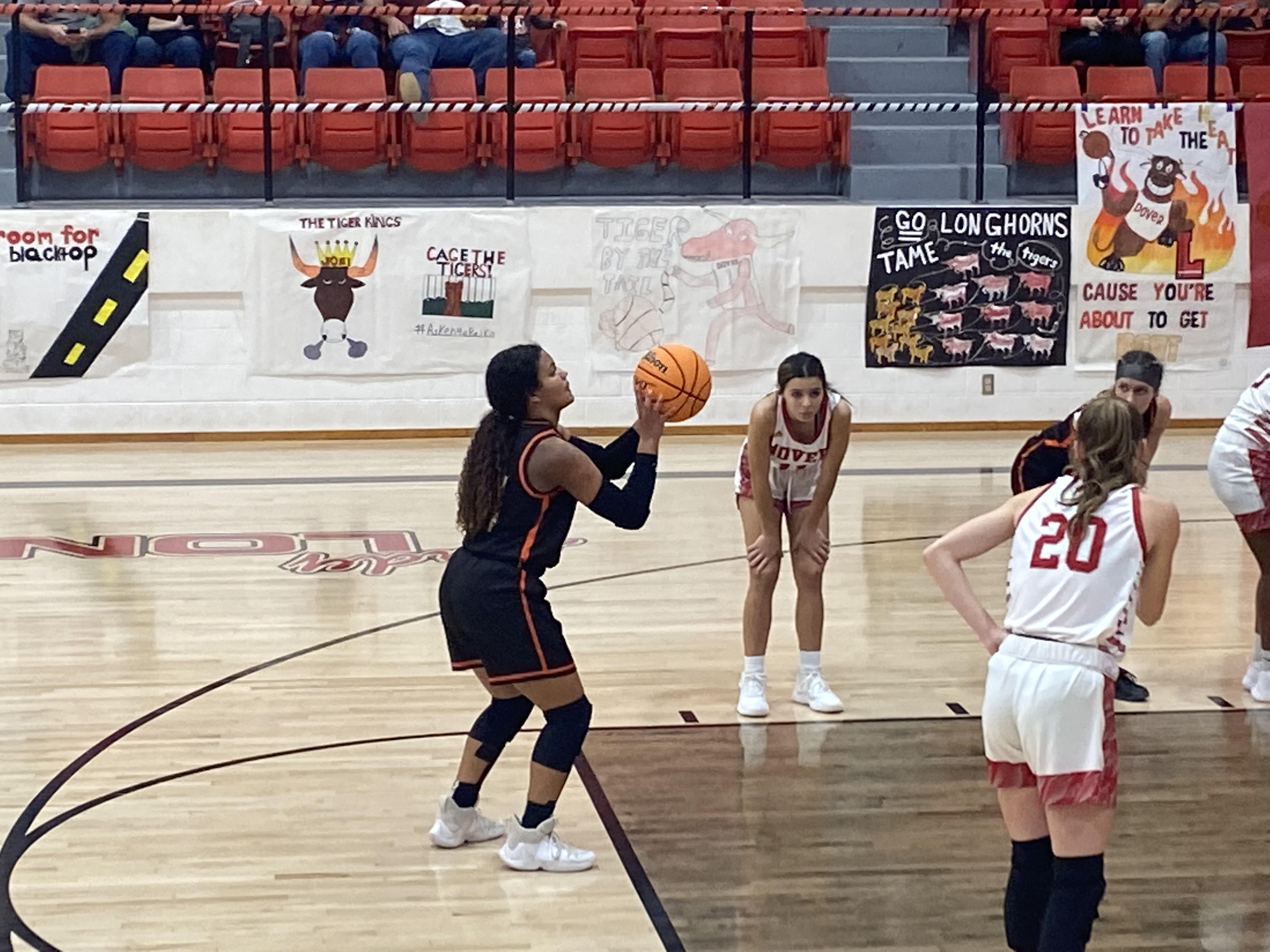 HIGH SCHOOL GIRLS BASKETBALL | Crescent Public Schools HIGH SCHOOL GIRLS BASKETBALL | Crescent Public Schools