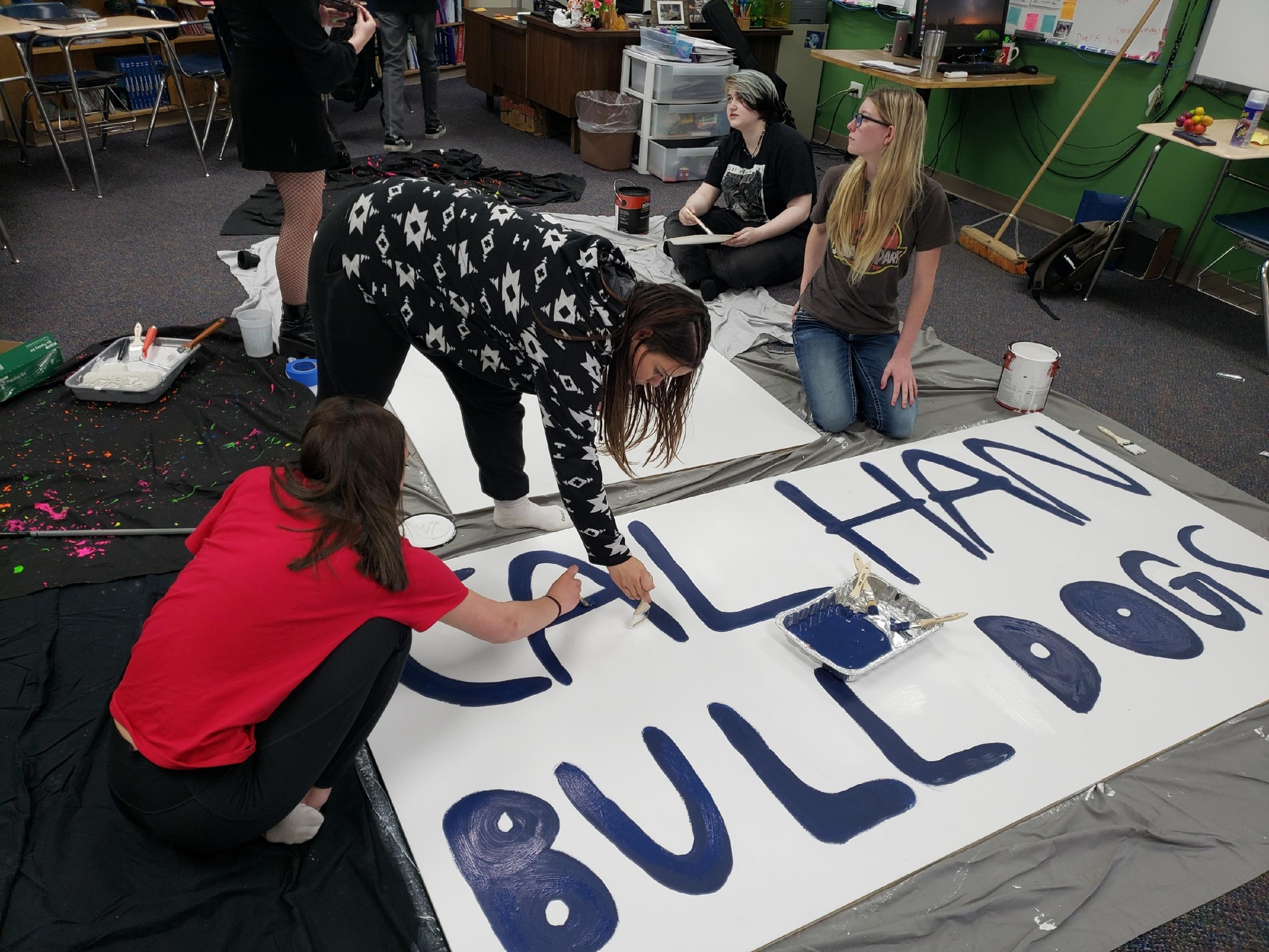 Calhan Bulldogs sign painting