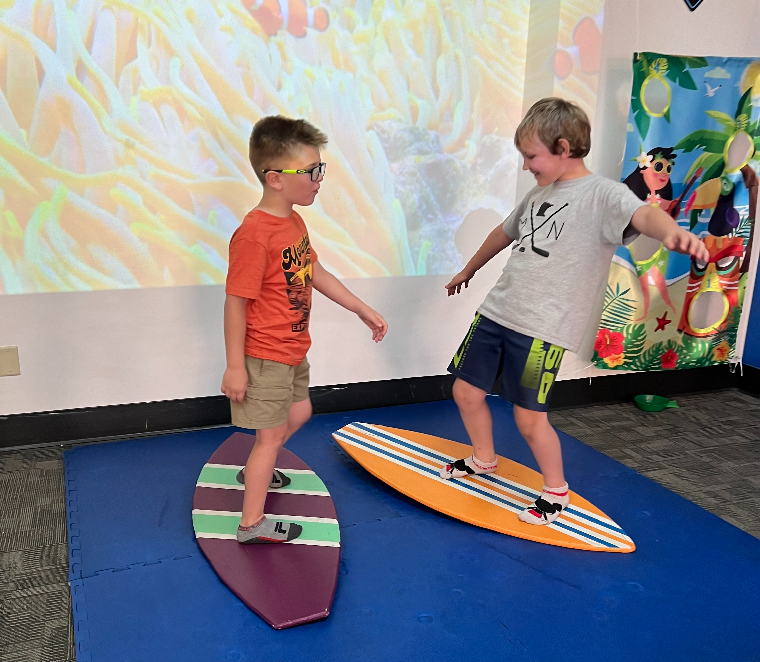 kids surfing