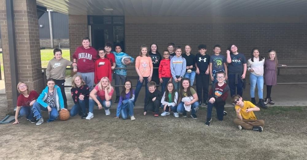 Spiro elementary students pose for a photo