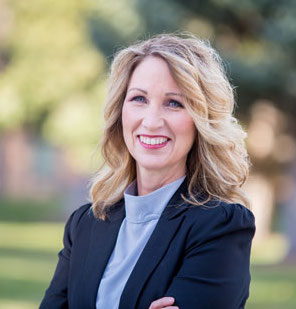 Mary Pearson – SUU Dean of Business
