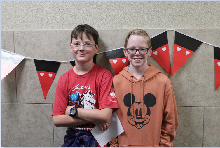 students at 6th grade Disney Day