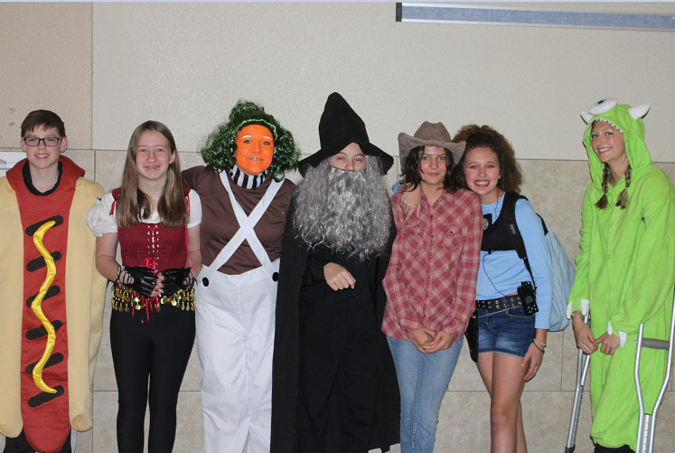 students dress up for Red Ribbon Week