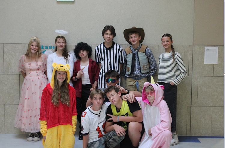 students dress up for Red Ribbon Week