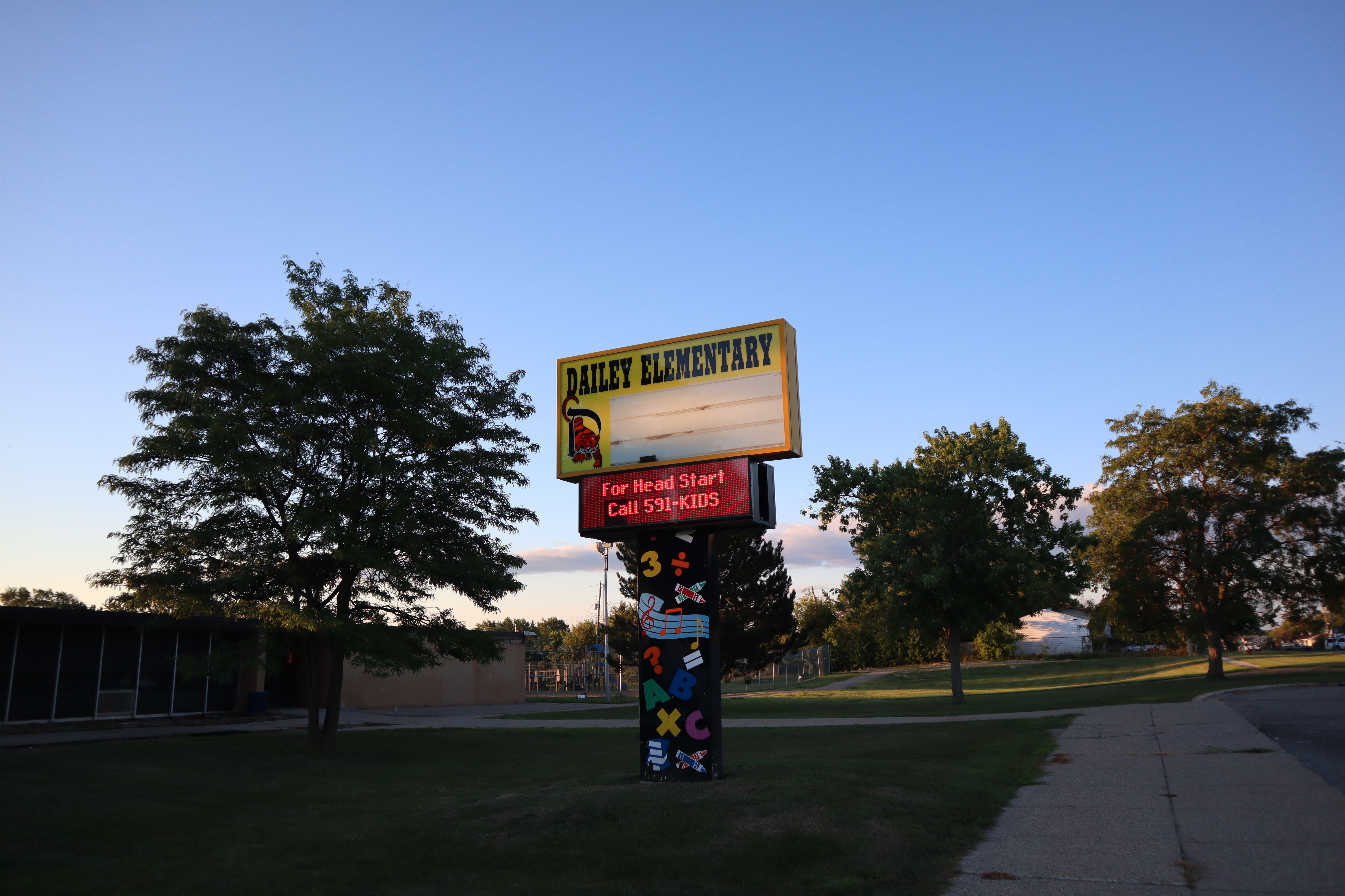 Dailey Elementary Sign