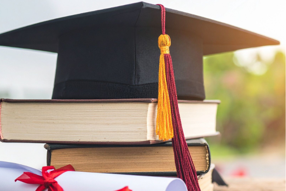 Diploma & cap