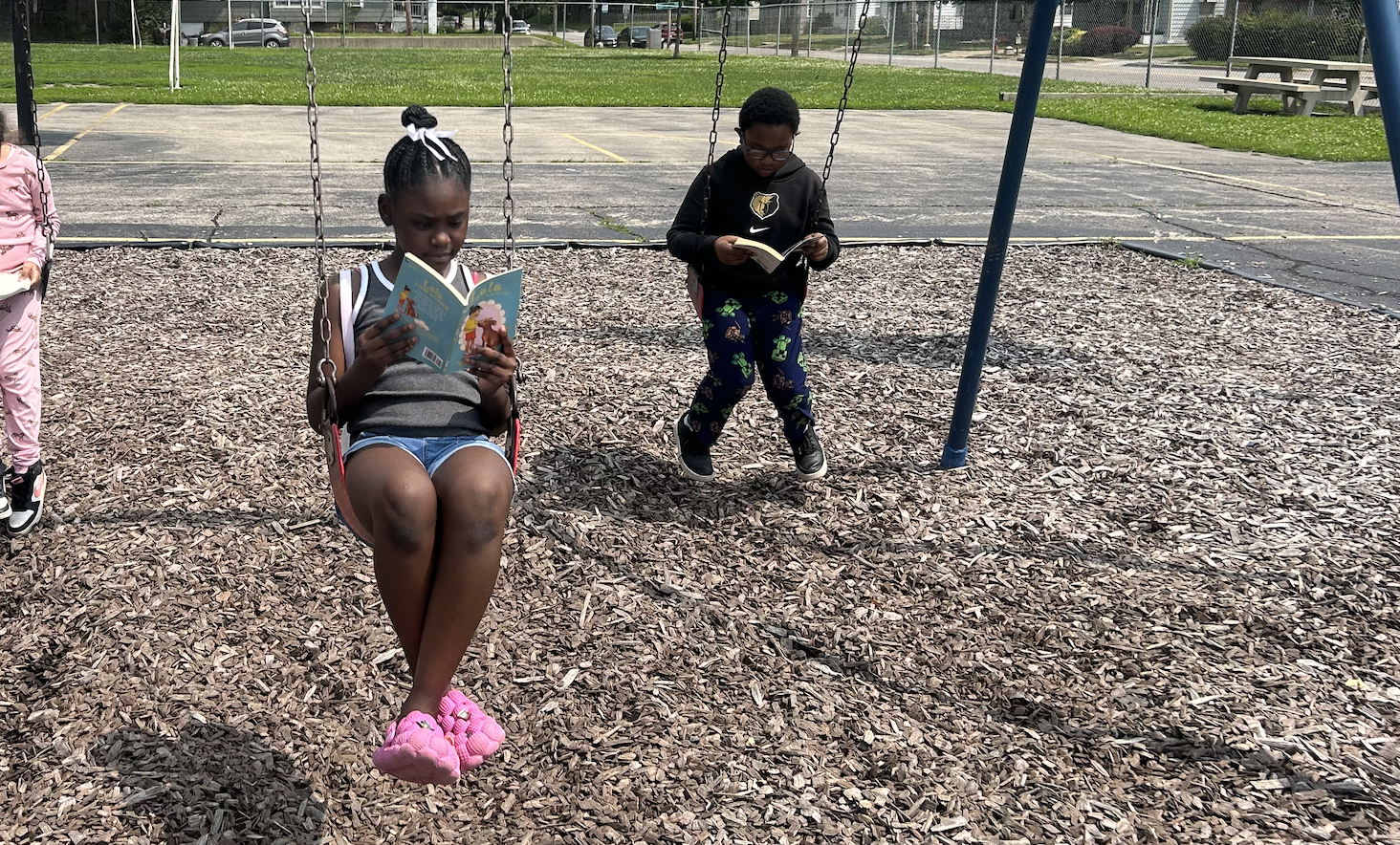 Swinging and reading