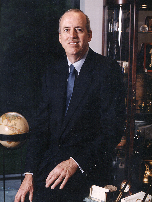 Robert E. McFadden