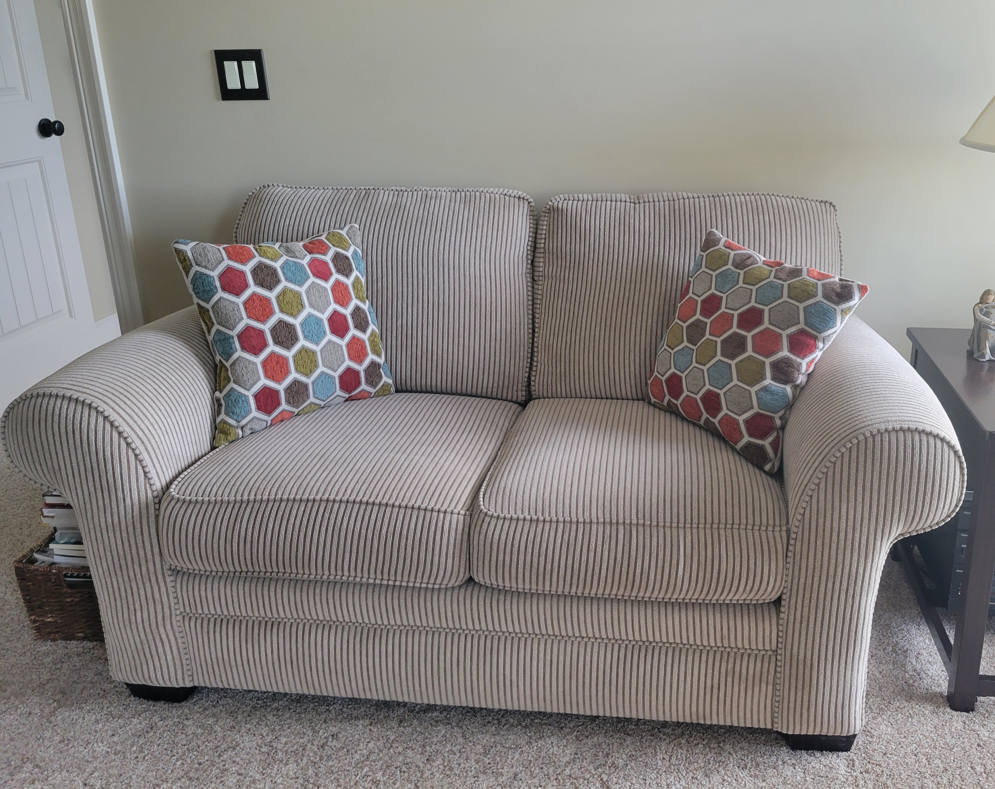 Bassett loveseat