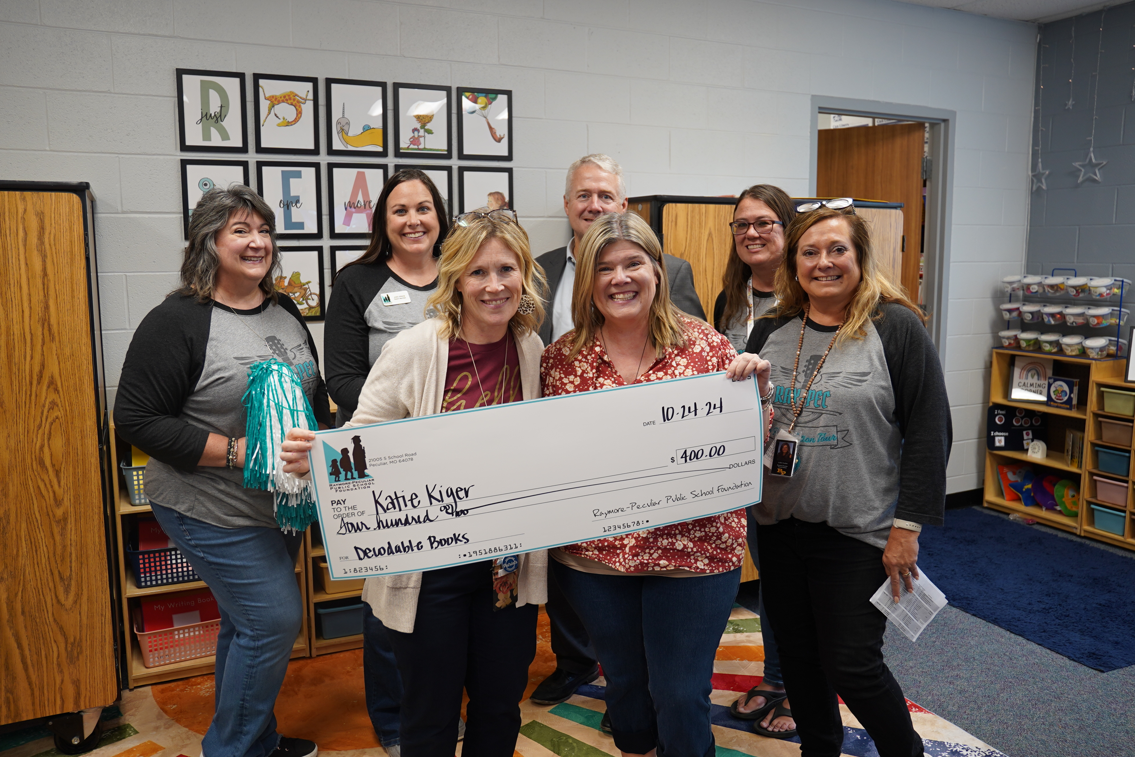 Katie Kiger receives a grant from the Ray-Pec Public School Founation