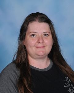 Amanda Reed is Support Staff Employee of the Year