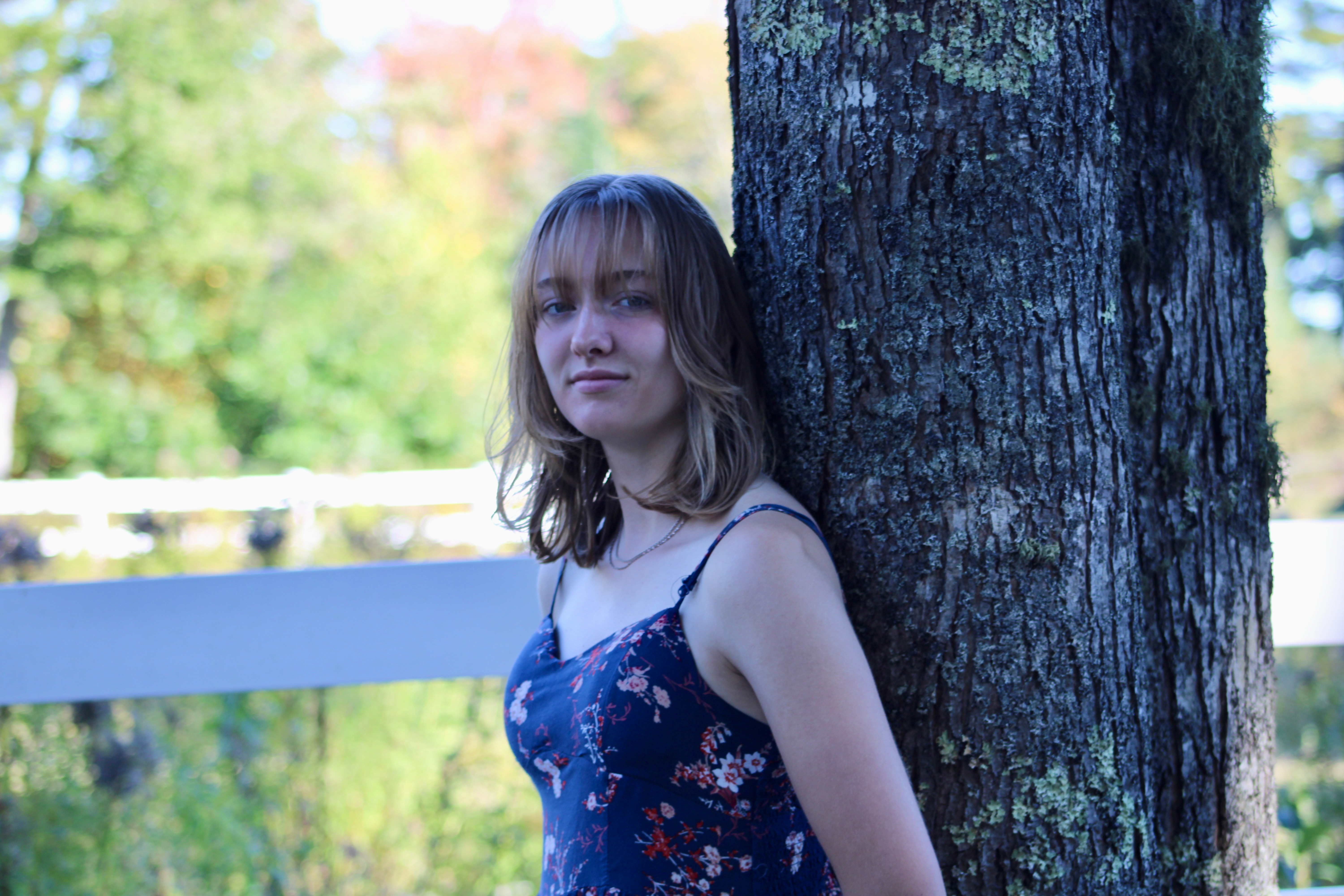 Madeline Orchard senior picture