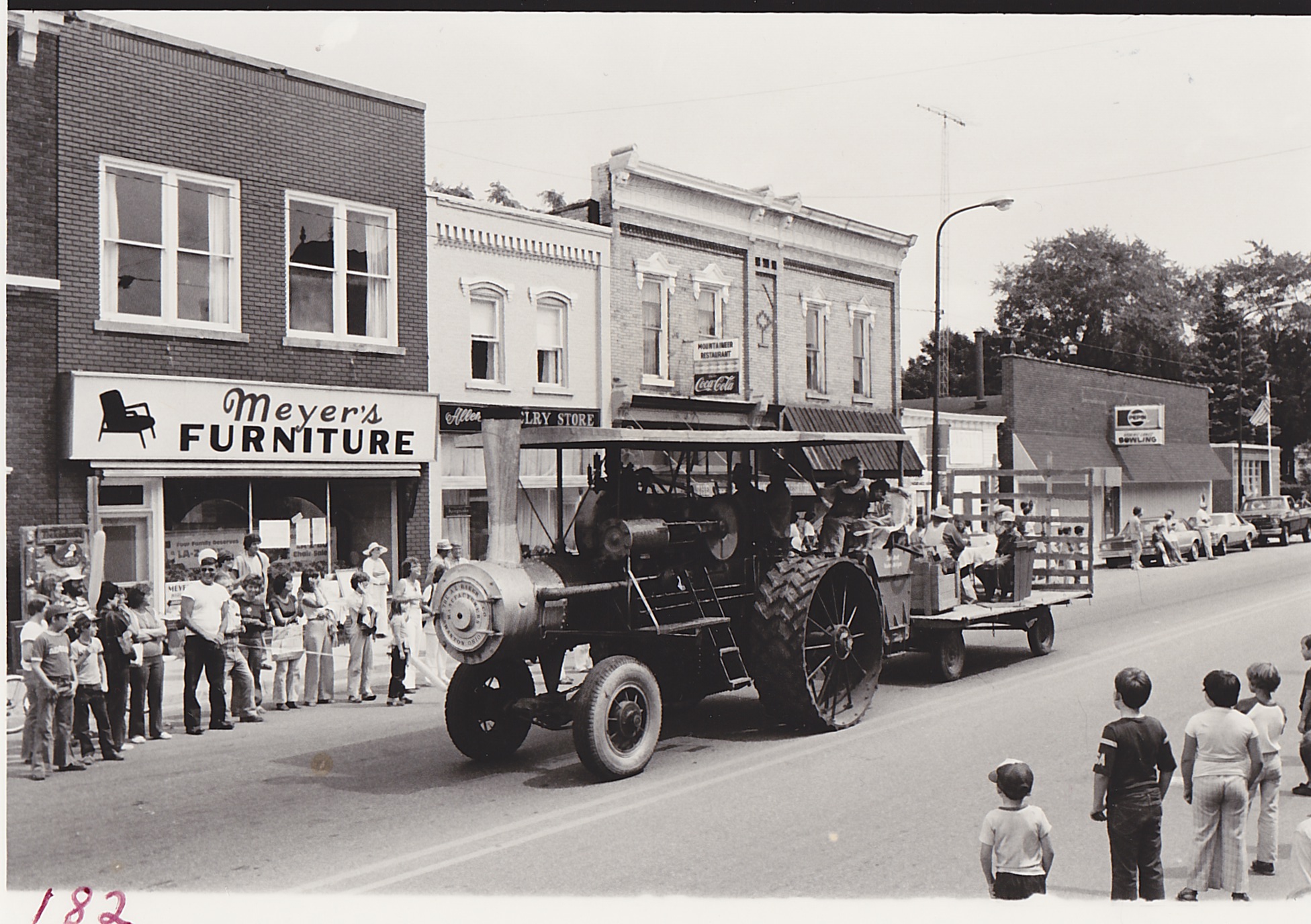 1923 Baker Steam Engine, model 2390, owned, exhibited and demonstrated by Richard Munk. Town and Country Festival parade, August 15 and 16, 1980.