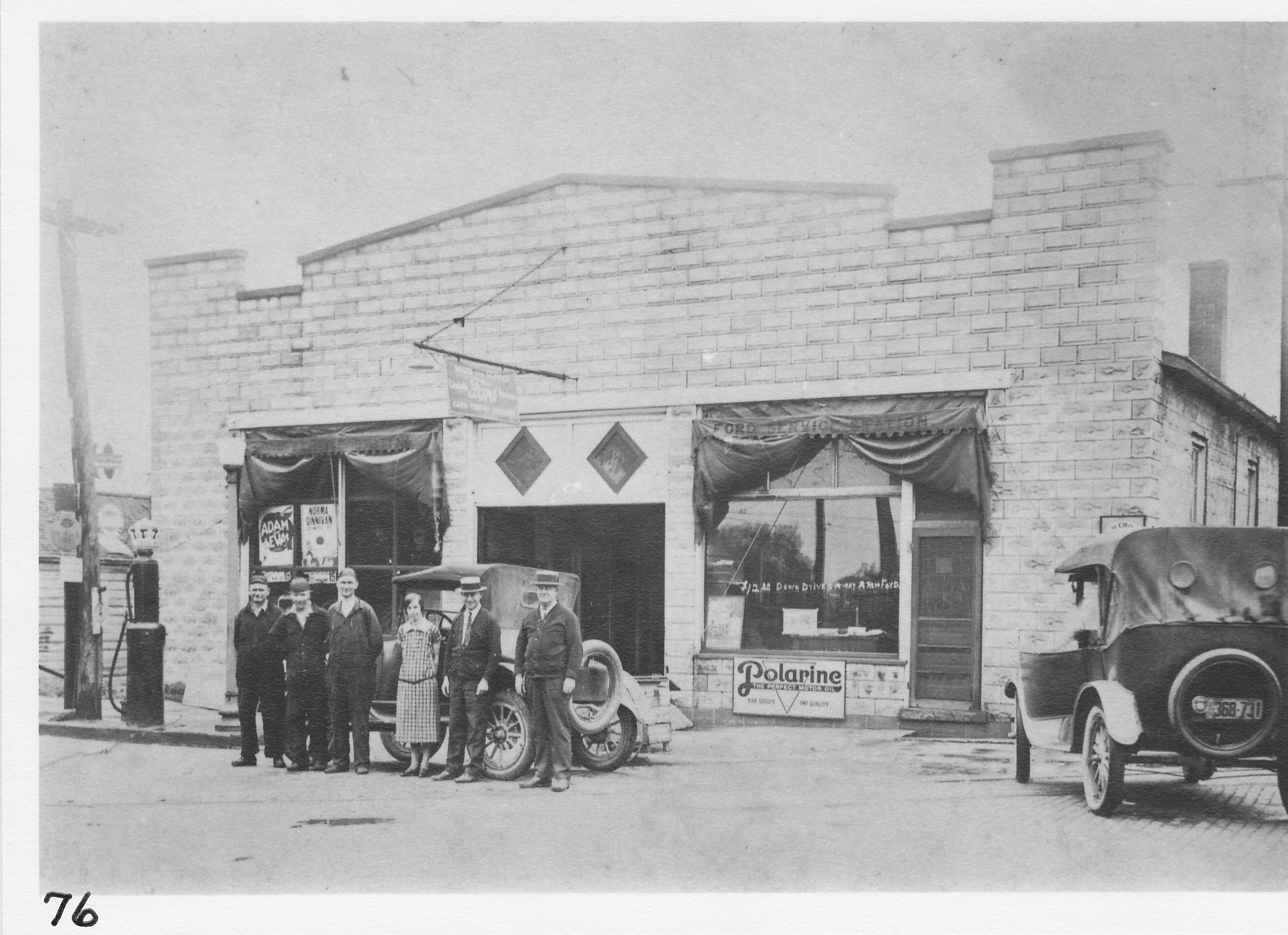 Freed & Swaney Garage, prior to 1925.  (l-r) ________, _________, __________, Delorah Paine, Mart Swaney, Charle Freed.  Later the Porter Lumber Company.