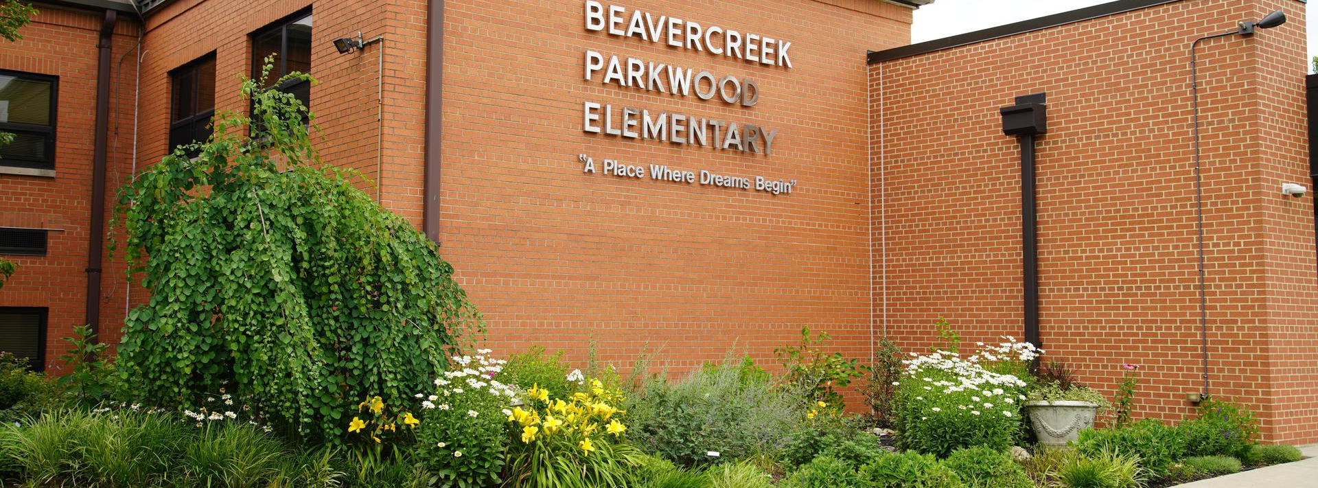 Parkwood elementary campus