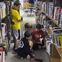 Laingsburg Elementary School - Media Center